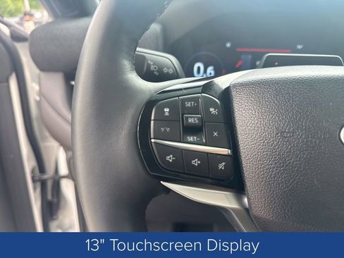 Used 2025 Ford Explorer Platinum w/ Ultimate Package RWD image 14