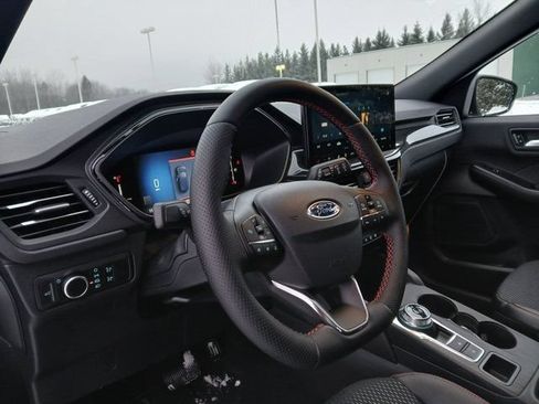 New 2026 Ford Escape ST-Line w/ Tech Pack #1 AWD/4WD image 9