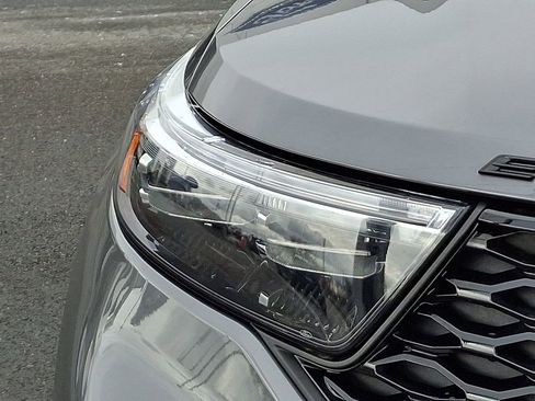 Certified 2023 Ford Explorer ST w/ Equipment Group 401A image 9