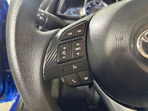 Used 2018 Toyota Yaris iA image 15