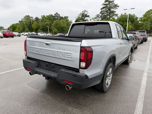 Used 2025 Honda Ridgeline RTL image 6