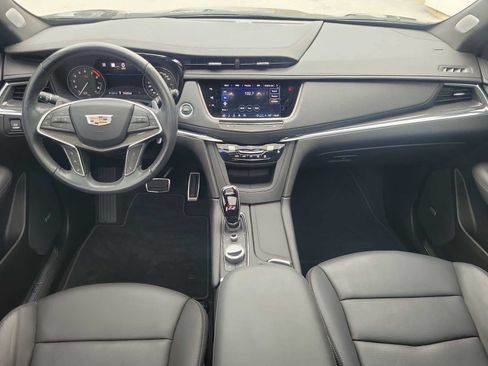 Used 2024 Cadillac XT5 Sportv w/ Technology Package AWD/4WD image 13