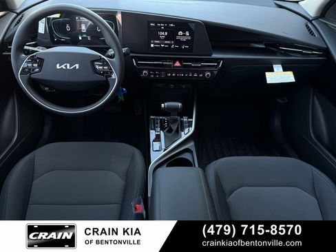 New 2026 Kia Niro LX image 28