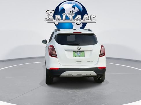 Certified 2022 Buick Encore Preferred w/ Safety Package image 8