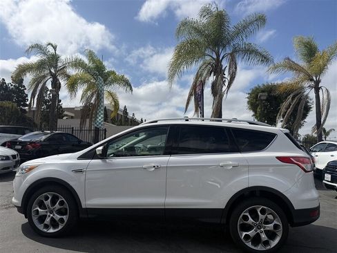 Used 2013 Ford Escape Titanium w/ Parking Technology Pkg AWD/4WD image 5