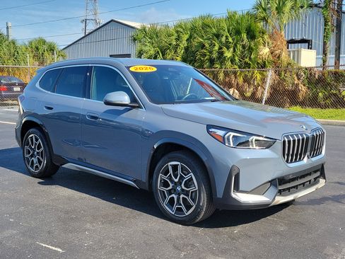 Used 2026 BMW X1 xDrive28i w/ Technology Package AWD/4WD image 2