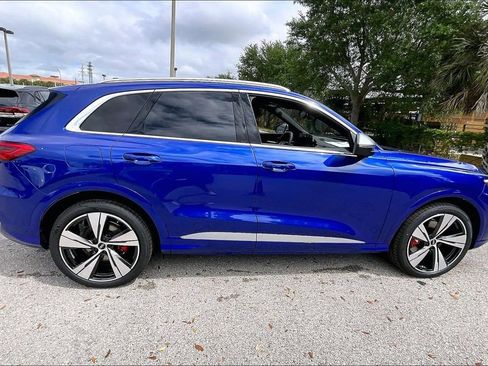New 2026 Audi SQ5 Premium Plus AWD/4WD image 4