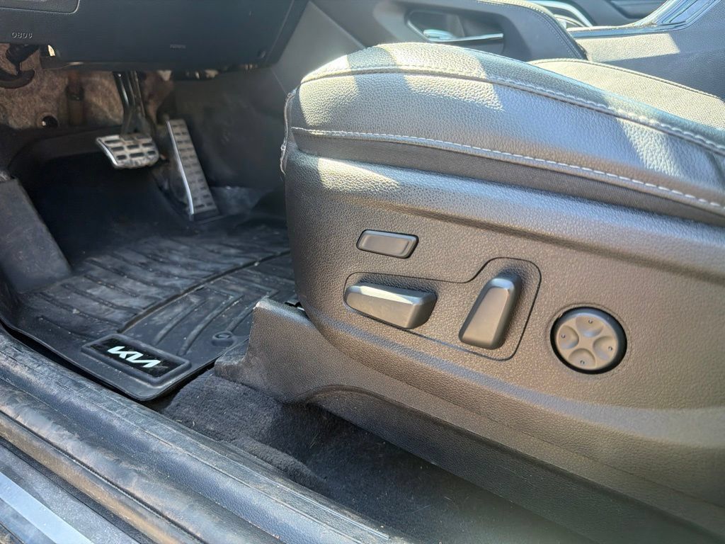 Used 2024 Kia Telluride SX AWD/4WD image 14