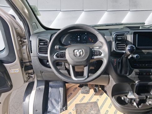 New 2026 RAM ProMaster 2500 w/ Quick Order Package 22G SLT image 13