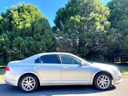 Used 2012 Ford Fusion SEL image 6