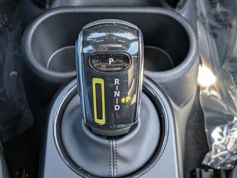 Used 2023 MINI Cooper SE FWD image 11