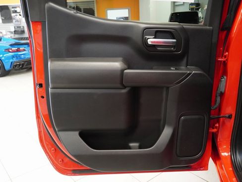 Used 2022 Chevrolet Silverado 1500 Custom image 25