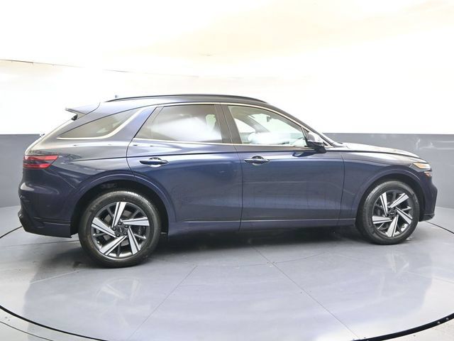 Used 2026 Genesis GV70 3.5T Sport Advanced AWD/4WD image 6