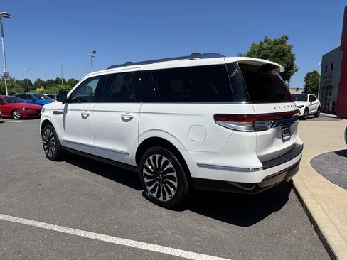 Used 2023 Lincoln Navigator L Black Label AWD/4WD image 5