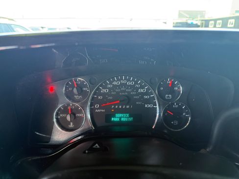 Used 2019 GMC Savana 2500 RWD image 20