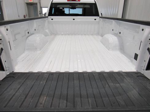 Used 2024 GMC Sierra 1500 Pro w/ Pro Value Package AWD/4WD image 16