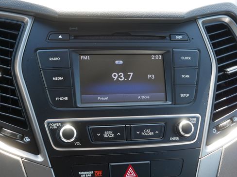 Used 2017 Hyundai Santa Fe Sport AWD/4WD image 22
