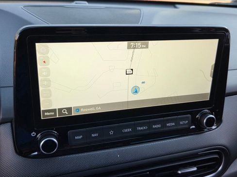 Used 2022 Hyundai Kona Limited AWD/4WD image 23