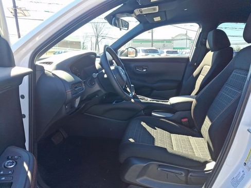 Certified 2025 Honda HR-V Sport image 13