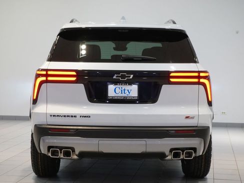 New 2026 Chevrolet Traverse Z71 image 6