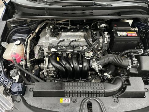 Used 2022 Toyota Corolla LE FWD image 13