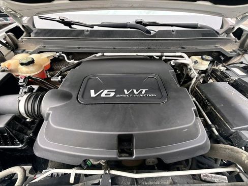 Used 2015 Chevrolet Colorado Z71 image 10