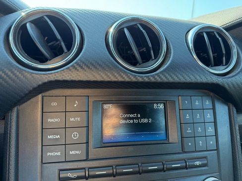 Used 2016 Ford Mustang Convertible RWD image 15