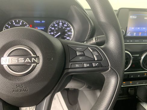 Used 2024 Nissan Sentra S FWD image 19