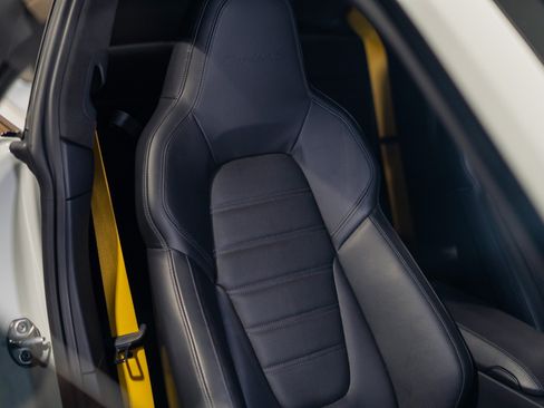Used 2022 Porsche 911 Turbo S AWD/4WD image 23