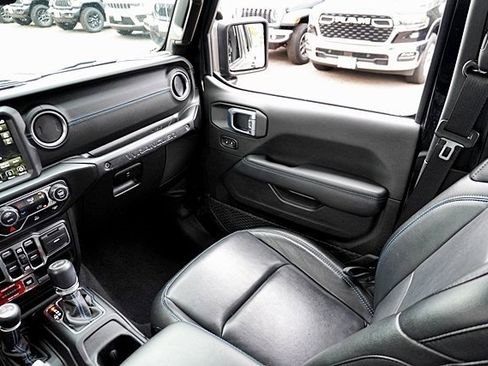 Used 2021 Jeep Wrangler Unlimited Rubicon 4xe image 24