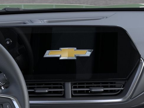New 2026 Chevrolet Trax ACTIV w/ Sunroof Package FWD image 44