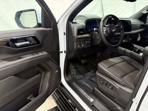 New 2026 Chevrolet Tahoe High Country image 36