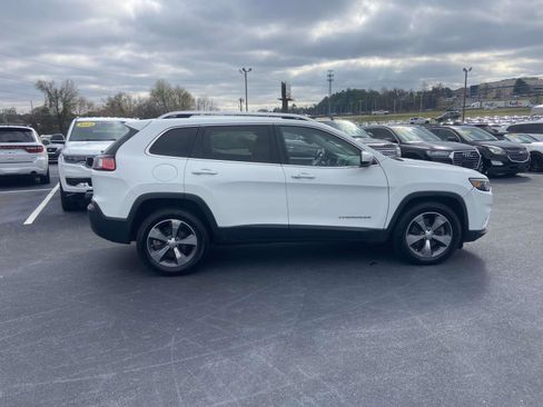 Used 2020 Jeep Cherokee Limited image 10
