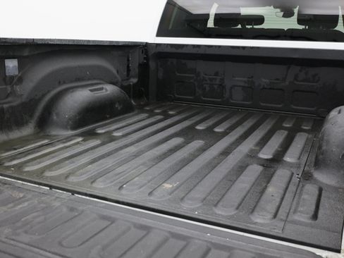 Used 2024 RAM 2500 Big Horn w/ Off Road Package AWD/4WD image 36