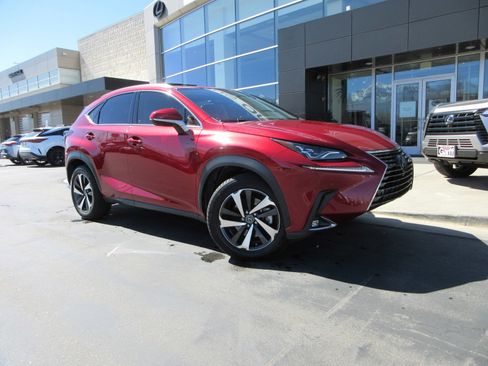 Used 2021 Lexus NX 300 300 Luxury w/ Accessory Package image 13