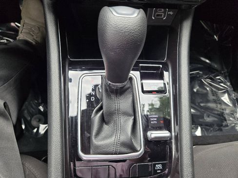 Used 2025 Jeep Compass Sport AWD/4WD image 40