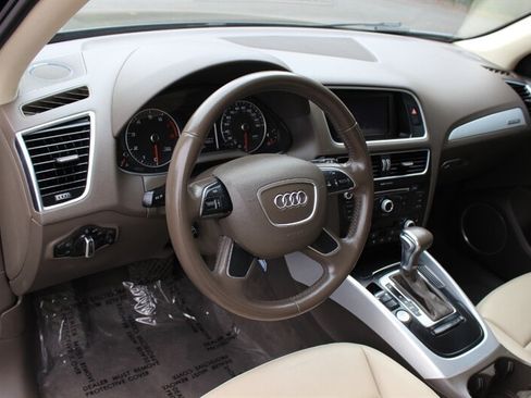 Used 2013 Audi Q5 2.0T Premium Plus AWD/4WD image 9