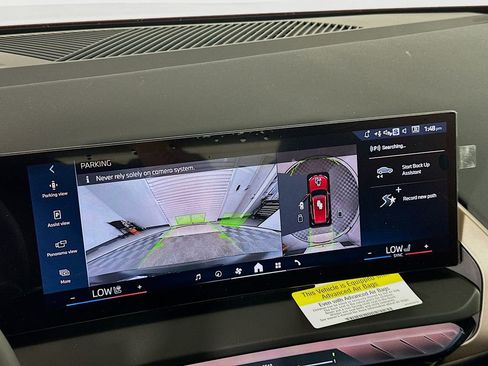 Used 2025 BMW X3 xDrive30i w/ Premium Package image 13