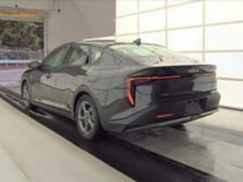 Used 2025 Kia K4 FWD image 23