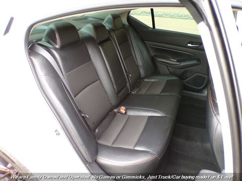Used 2021 Nissan Altima 2.5 SR FWD image 23
