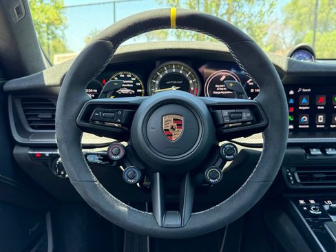 Certified 2025 Porsche 911 GT3 RS w/ Weissach Package RWD image 18