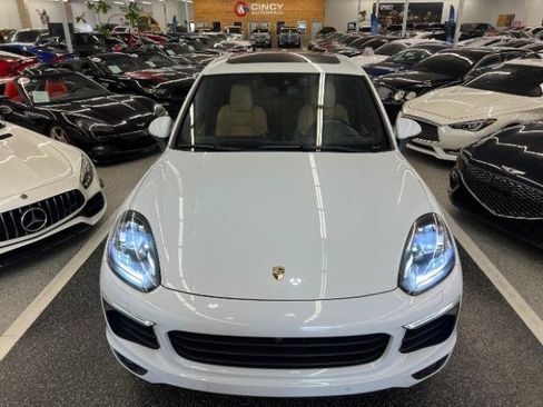 Used 2017 Porsche Cayenne S Platinum w/ Premium Package Plus (Pjy) AWD/4WD image 5