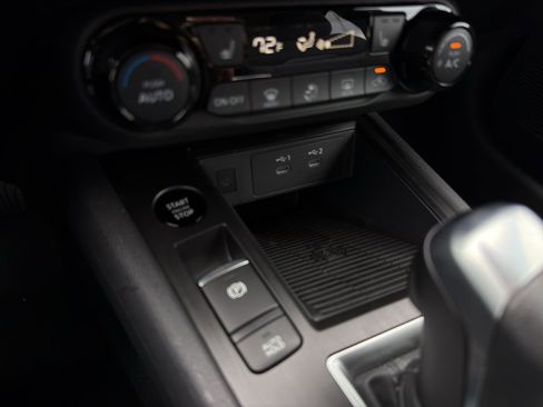 New 2026 Nissan Kicks SV AWD/4WD image 20