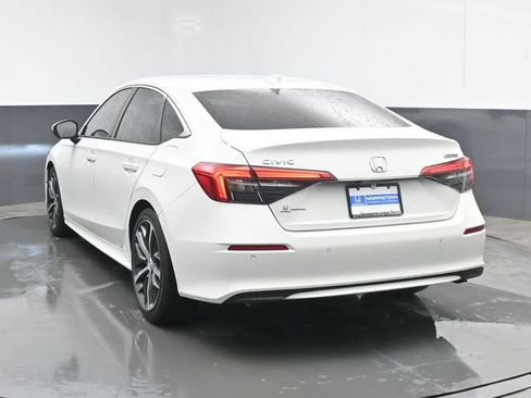 Certified 2024 Honda Civic Touring image 7