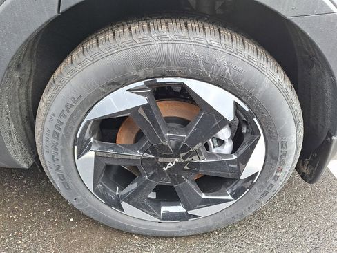 New 2025 Kia Sorento EX w/ EX Panoramic Sunroof Package image 4