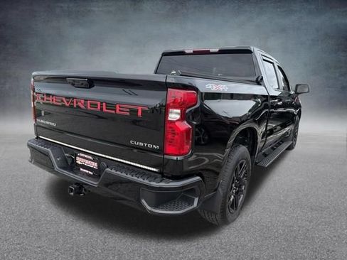 Used 2024 Chevrolet Silverado 1500 Custom AWD/4WD image 6