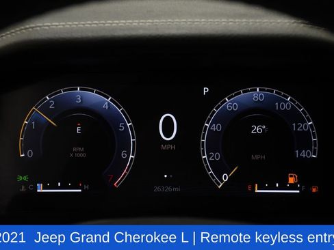 Used 2021 Jeep Grand Cherokee L Limited w/ Luxury Tech Group II image 11