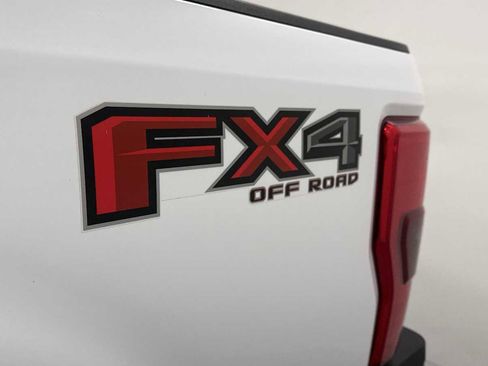 Used 2017 Ford F250 XL w/ Power Equipment Group image 26