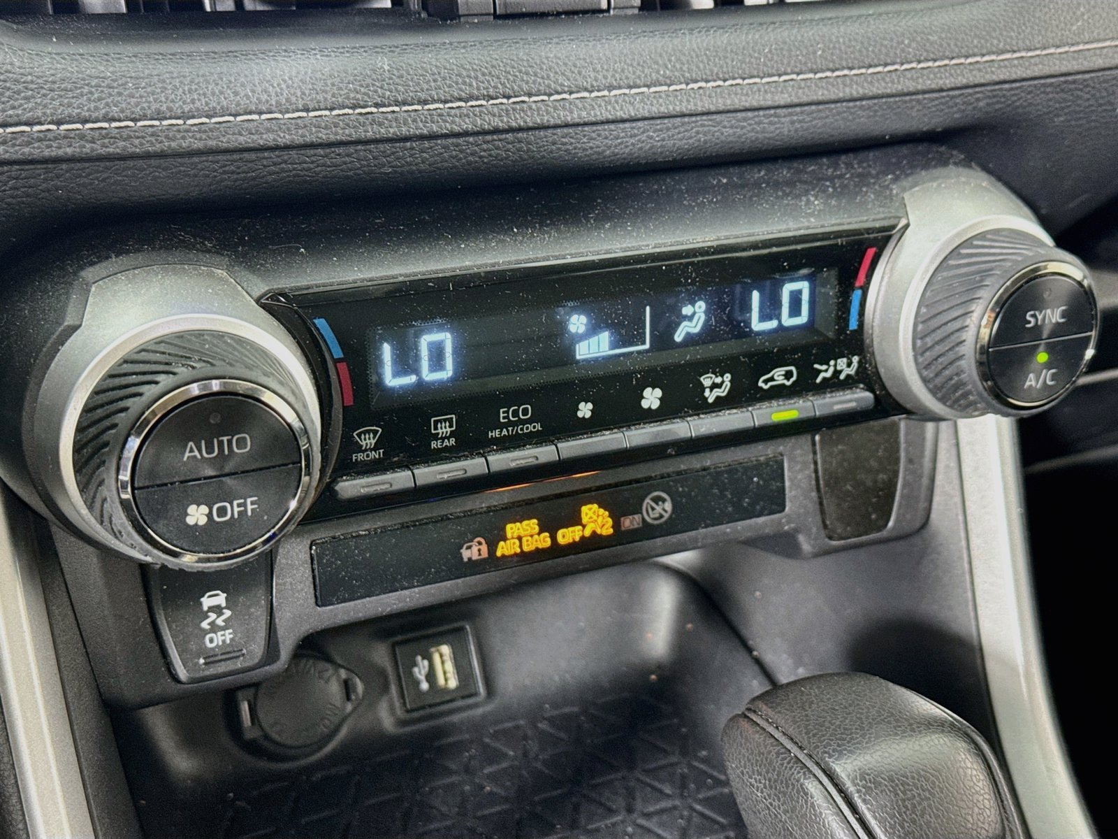 Certified 2024 Toyota RAV4 XLE AWD/4WD image 16
