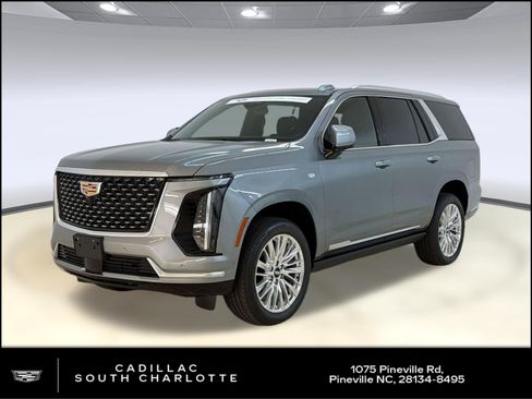 Certified 2026 Cadillac Escalade Luxury w/ LPO, Floor Liner Package AWD/4WD image 1